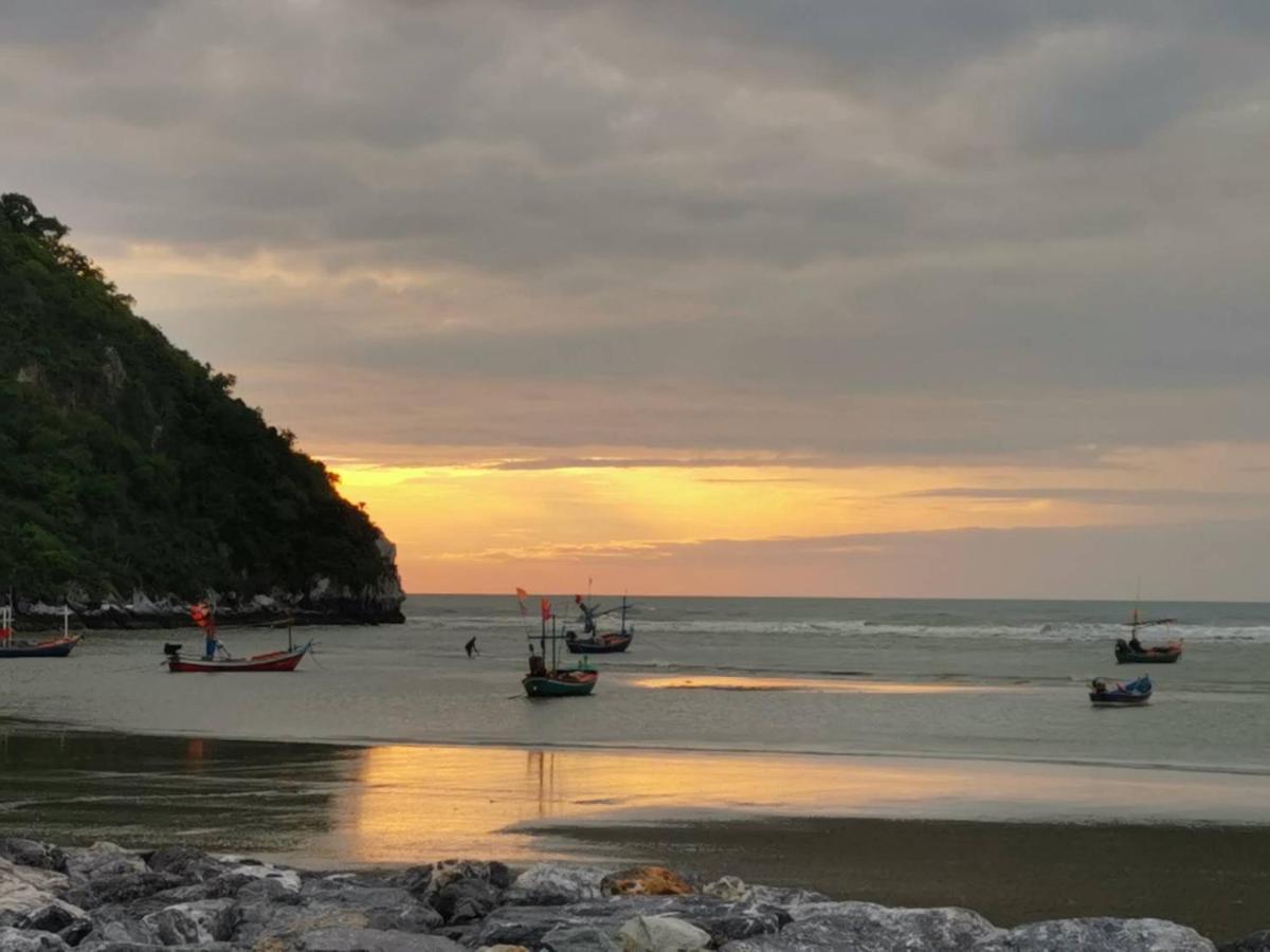 The Beach Boutique Resort Ban Pak Nam Pran Ngoại thất bức ảnh